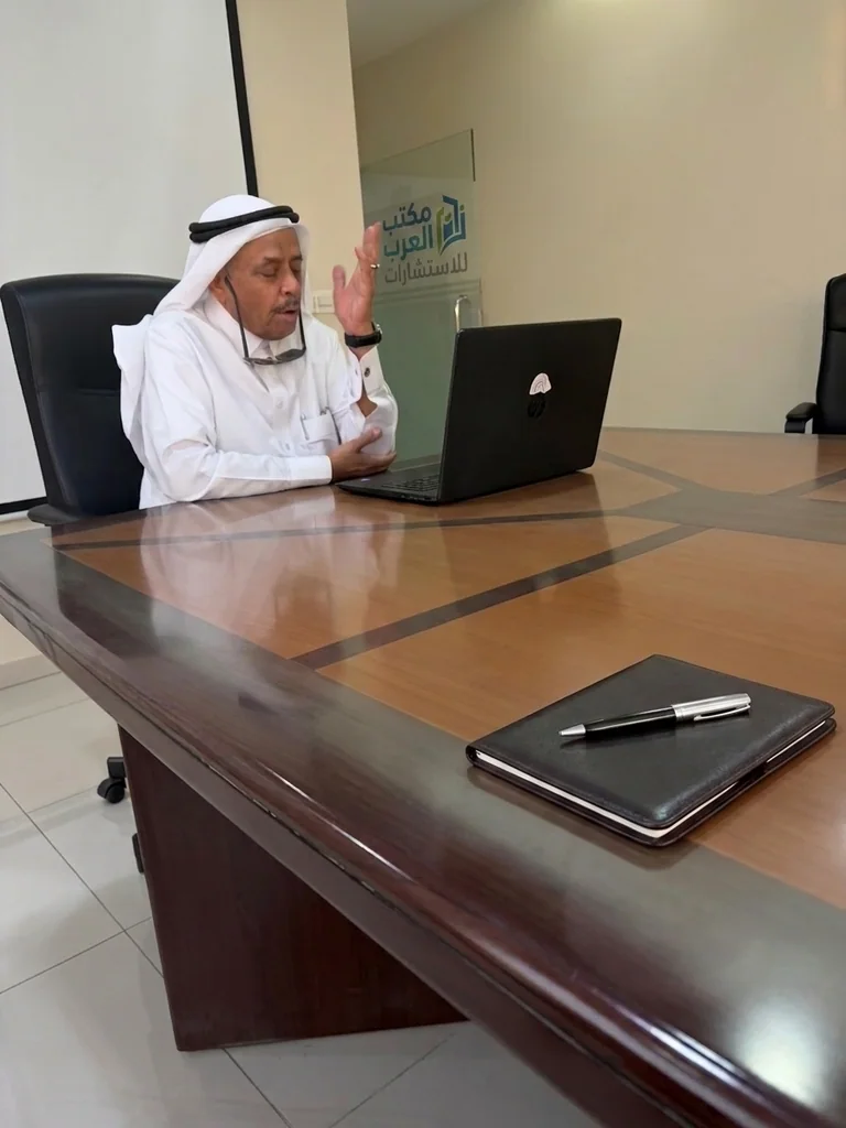 الخبير المالي محمد الرشيدي يناقش تحديات رواد الأعمال في الأسواق الصناعية